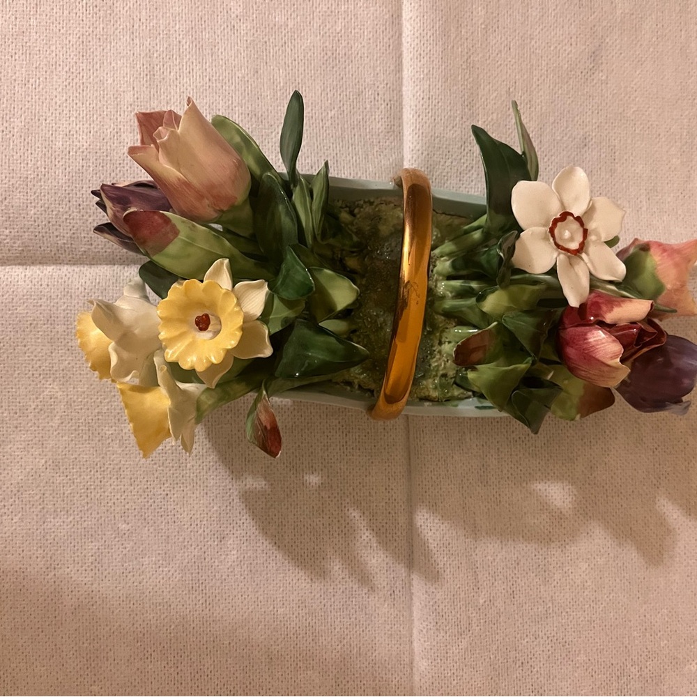 ROYAL ADDERLEY FLORAL BONE CHINA FLOWER BASKET made in England